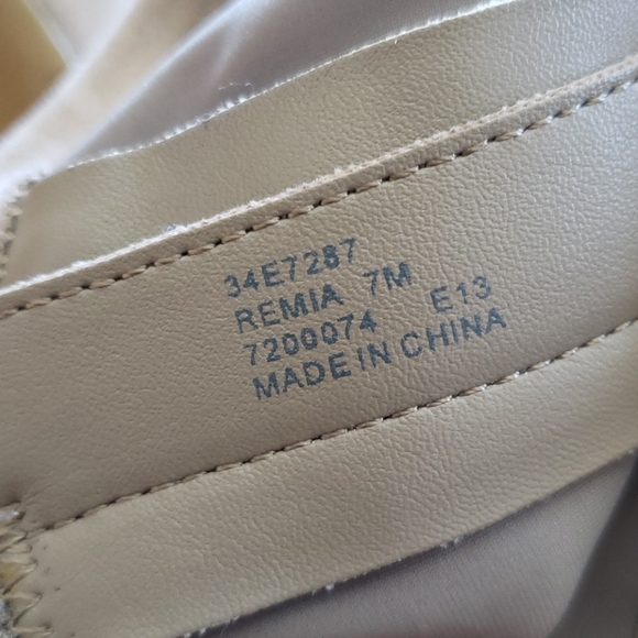 Calvin Klein boots - Picture 8 of 9